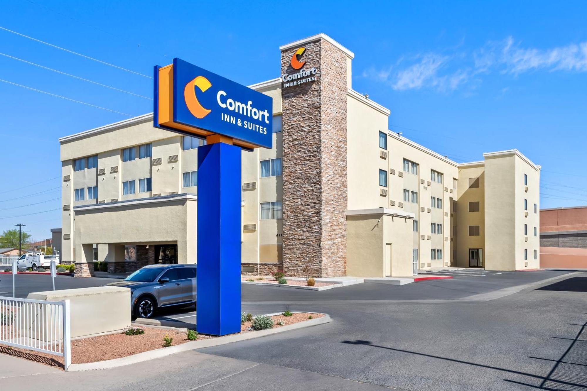 Comfort Inn & Suites Albuquerque Downtown מראה חיצוני תמונה