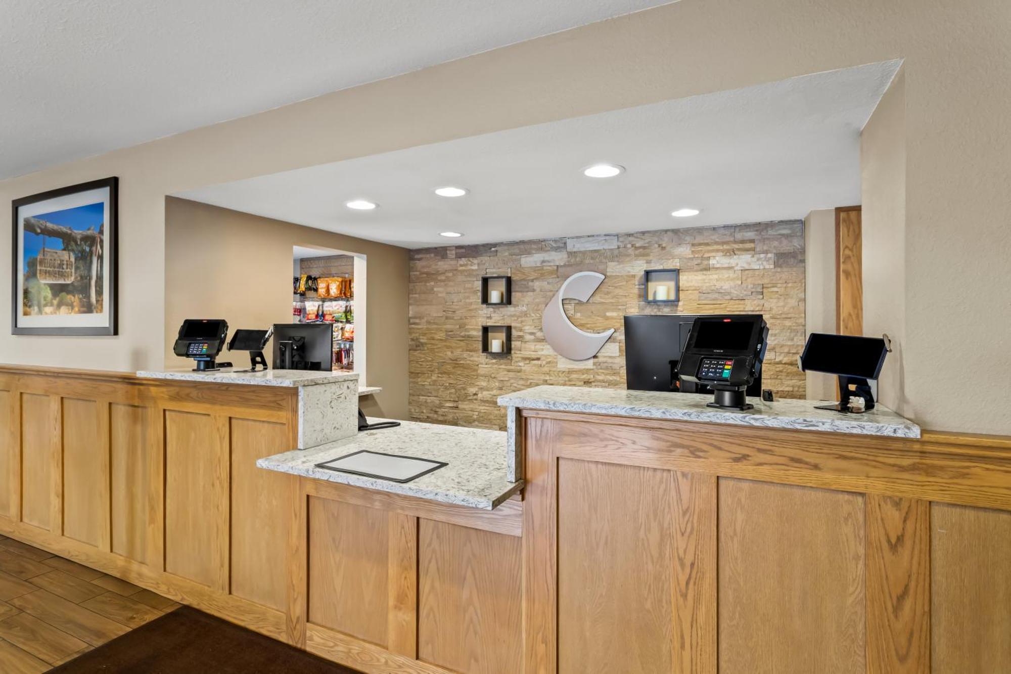 Comfort Inn & Suites Albuquerque Downtown מראה חיצוני תמונה
