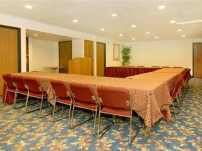 Comfort Inn & Suites Albuquerque Downtown מתקנים תמונה